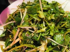 -土灶台东北大块肉烧烤(风景城邦店)