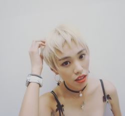 -简法造型·品牌形象店