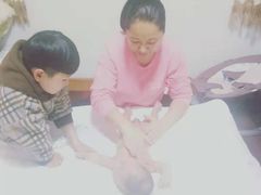 -爱的果实月嫂育婴师(世纪东方店)