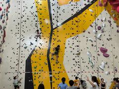 -问山MountQuest攀岩馆