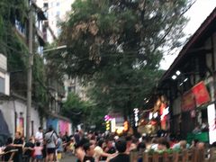 -十一街苍蝇馆子转经消江湖菜(九眼桥十一街店)