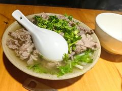 -大众跷脚牛肉馆·非遗传承单位(峨眉山店)
