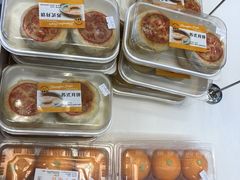 -梅龙镇广场