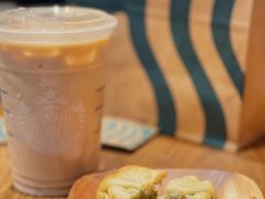 -星巴克(北京石景山万达广场店)