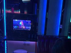 -温莎KTV(珠江路店)
