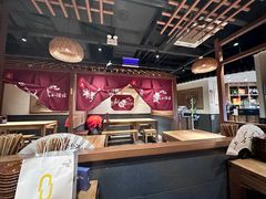-先启半步颠小酒馆(常熟万达广场店)