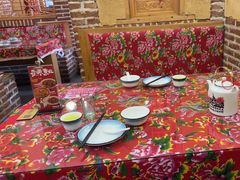 -闯关东东北农家菜(崂山石老人店)