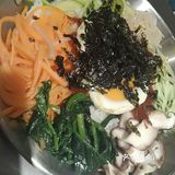 韩国拌饭必点的，分量特别多，味道好极了