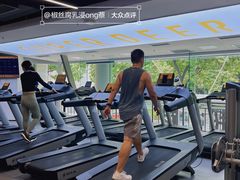 -超鹿运动(达信大厦店)