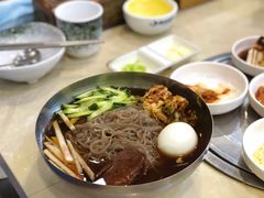 -青纱灯笼韩国料理店