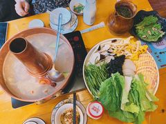 -民食香·腊排骨野生菌美食(木府店)