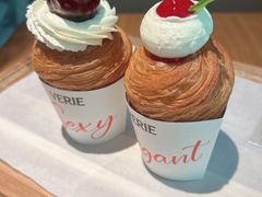 -VERIE BAKEHOUSE