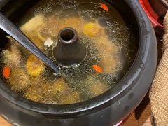 -云海肴·汽锅鸡·云南菜(天山百盛优客店)