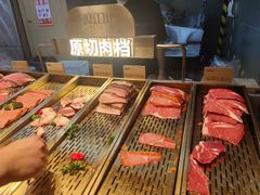 -山焱·炭火自助烤肉(周浦万达店)
