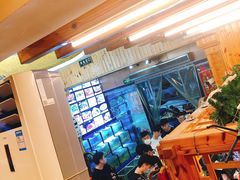 -老东镇啤酒屋海鲜加工·蒸汽海鲜·海鲜烧烤(台东店)