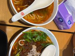 -三千粉牛肉米粉(来客茂店)