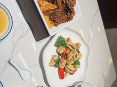 -梅飞酒家(名辉豪庭店)