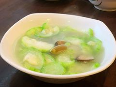 丝瓜蚵仔汤-阿英卤肉饭