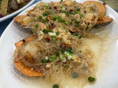 蒜蓉粉丝蒸扇贝-明记海鲜大排档(巽寮湾店)