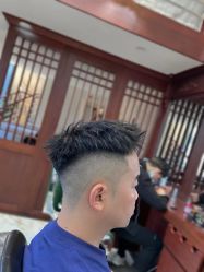 -尼特斯男士发型馆
