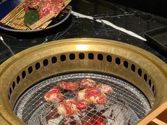 -山川小町·极番烧肉(新地假日广场店)