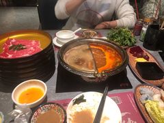 -一绪に寿喜烧(虹悦城店)