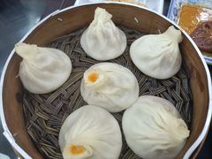 金陵小笼包-冯鑫记南京鸭血粉丝汤(来燕路店)
