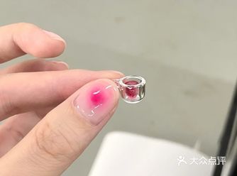 玫红色晕染开真的又可爱又嫩觉