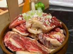 -山川小町·极番烧肉(新地假日广场店)