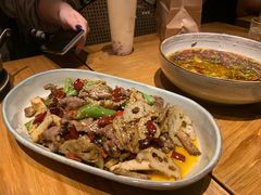 -十三式重庆江湖菜(金茂览秀城店)