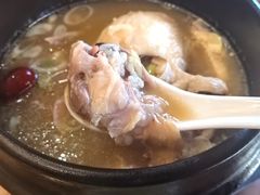 -长寿参鸡汤(朝韩风情街店)