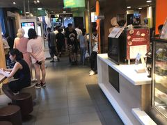 -麦当劳(新华路步步高店)