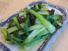 -维吾尔餐厅(宜山路店)