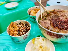 -老贵阳全牛粉(尚义路店)