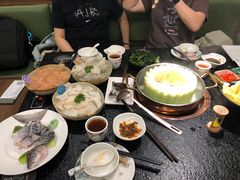 -得意咚瓜·顺德鱼生·冬瓜火锅(深圳首店)