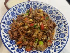 白辣椒炒鸡胗-新新湘菜馆(新中街二条店)