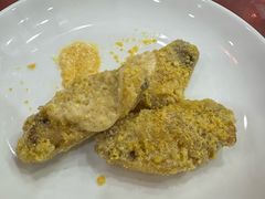 蛋黄鸡翅一个-红灯笼龙凤饭店(宁波老字号店)