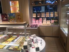 -好利来(东四店)