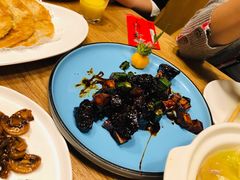 -山楂树融合菜餐厅