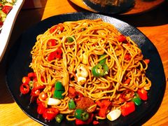 爆辣小公鸡炒面-望京一号·重庆江湖菜(工体店)
