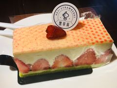 草莓法式奶油蛋糕-黑草莓(重庆路店)