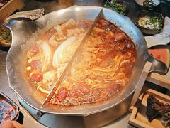 -湊湊火锅·茶憩(杭州湖滨银泰in77店)