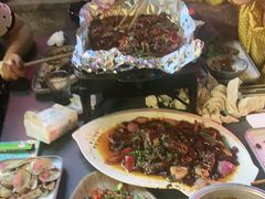 -何师烧烤·香辣蟹·川菜·30年老品牌(太古里旗舰店)