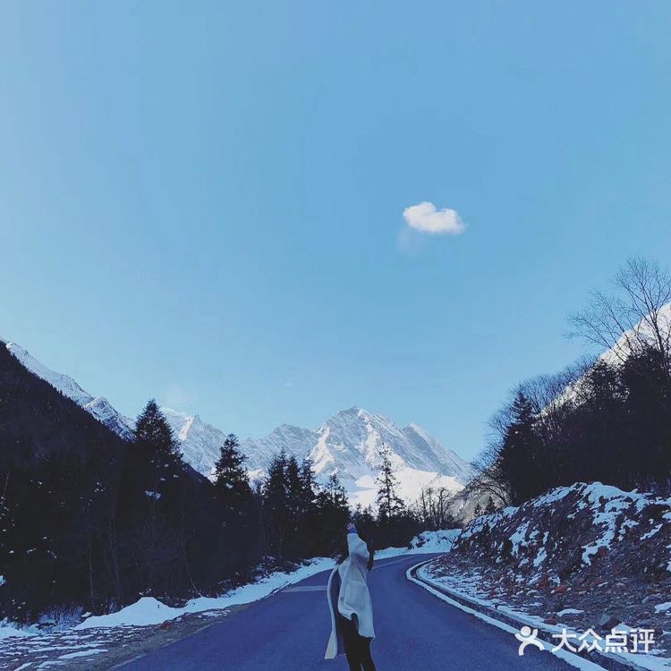 雪中泡温泉|古尔沟华美达温泉酒店