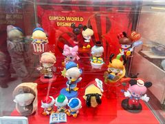 -泡泡玛特POPMART(黄岛新城吾悦店)