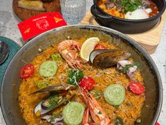 -CRAZYONES西班牙海鲜饭(上海美罗城店)