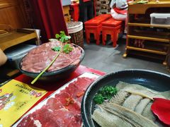 -谭鸭血老火锅(七宝万科广场店)