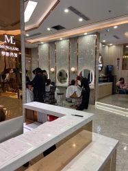 -Meng Lang 梦郎白金店