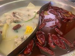 -麻田会 ·鲜活现烹·牛蛙火锅(珠江新城维家思广场店)