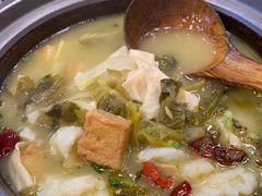 -周鱼小馆石锅酸菜鱼(活力汇店)